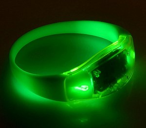 [Hot Item] High Quality LED Silicone Flashing Bracelets