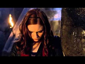 Karen Gillan - tentacle boot grab on Doctor Who