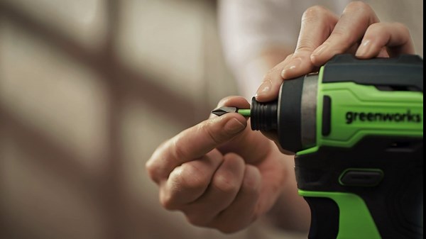 Greenworks 24V Brushless Cordless Compact Cut-Off Tool Kit, 2.0Ah Battery & Fast Charger, with Extra 3 in. Cut-Off Wheels (3-Pack)