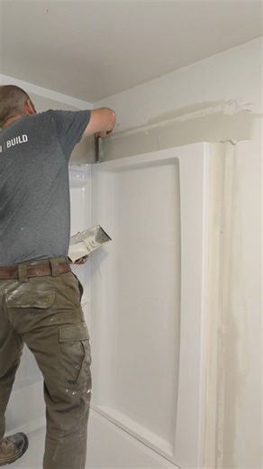 Drywall repair around a shower surround 🤩🤩🔥🔥 #diy #drywall #bathroomremodel #homeimprovement #bathroomremodelingteacher | Bathroom Remodeling Teacher