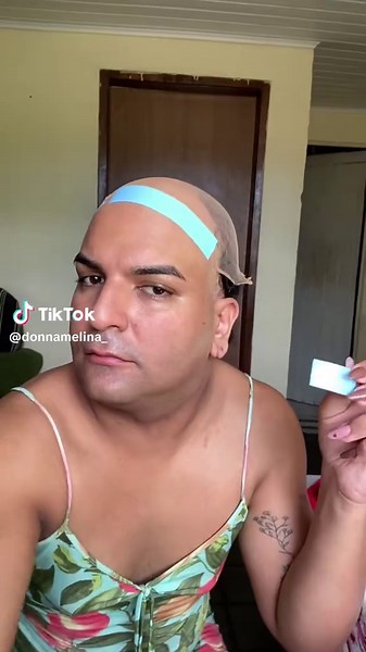 donnamelina_ no TikTok