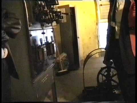 Aldwych Tube Station Lift (elevator)