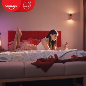 741K views · 126 shares | Nueva Luminous White Color Correct con tecnología de color violeta corrige tonos amarillos al instante. | Colgate Latinoamérica | Facebook