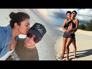 Priyanka Chopra Black Bikini Look Viral, Nick Jonas को Kiss करती Beach पर दिखी |*Entertainment