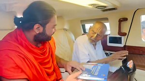 I recall my last and the most precious moments with Swami Sivananda Baba Ji in Maha Kumbhamela,Prayagraj. | Shwaasa Guru