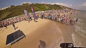 How will you be getting around in 2019? Gravity Industries is reimagining the future of manned flight. Gravity Industries CEO showcased the jetpack at a Nissan launch event earlier this year. Watch what happened when the company tested their jetpack on the shores of Brighton. Maybe next year you’ll be asking for a jetpack? #InnovationIsGREAT | UK Business and Trade