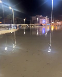 37K views · 555 reactions | Sobrang lakas ng Ulan at hangin! Lubog ang Yanbu Saudi Arabia sa baha! #climatechangeisreal | Mark Kidlat Channel | Facebook