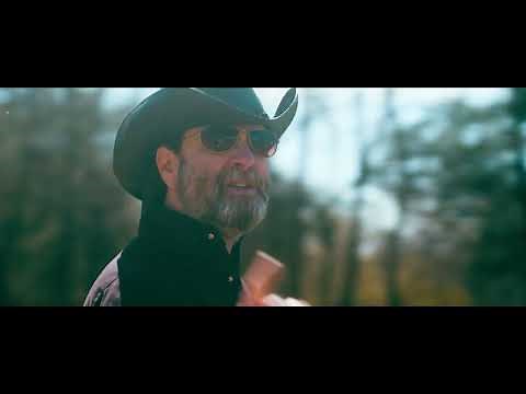 Wheeler Walker Jr. - God Told Me To Fuck You