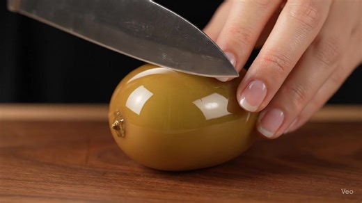 Crystal Cuts no TikTok