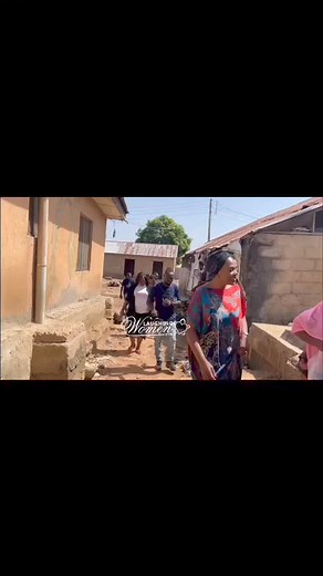 Laughing Women ABUJA #Nigeria - School Visitation on #December2023 with #JiteNewton #LaughingWomen understands the unique needs of children. A special visit to a Government Secondary School in Abuja for encouragement & motivation and to build them up. | Laughing Women