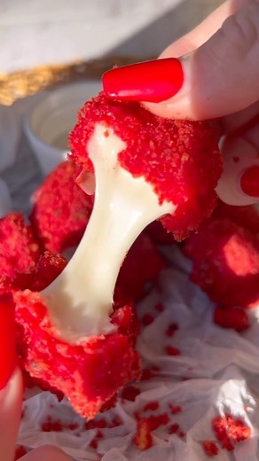 🔥HOT CHEETO MOZZARELLA BITES🔥 • The two best snacks combined into one gooey cheesy crispy delicious bite😍 These were so fun to make & even better to bite into!! Just a few ingredients and you have a cute fun appetizer ❤️‍🔥 Ps. I tried to make these into cute little hearts and they turned into balls…still delicious.. you win some and lose some🤣 • Nicki’s Hot Cheeto Mozzarella Bites👩🏽‍🍳 🔥Cut an mozzarella into bite size pieces (however you prefer is up to you! These will come out good in 