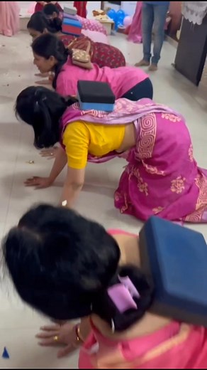 Aajaad hai rahna mujhe..... #yogasthalijaipur #fitindia #womensupportingwomen #WomenInBusiness #womenempoweringwomen #yogalifestyle | Yogasthali Yoga Society