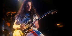 Tuning Up: Chris Cornell and the Shadow on the Sun