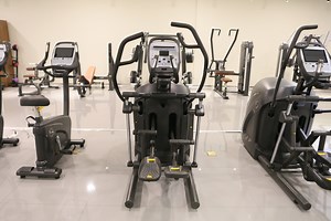 [Hot Item] Gym Equipment Elliptical Trainer Fitness Crosstrainer Elliptical Cycle/Magnetic Cross Trainer