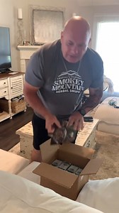 @‌swamppeople_ronnie not going anywhere with out that wintergreen baby! ‌ smokeysnuff.com | Smokey Mountain Snuff | Facebook