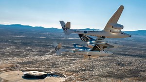 Virgin Galactic completes first glide flight in New Mexico