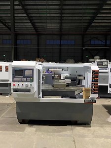 [Hot Item] Ck6132 CNC Machine CNC Lathe Machine Mini Metal Lathe Turning Machine CNC Lathe Power Head Lathe Machine Horizontal Bed Lathe