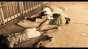 Pour réussir dans la vie, il faut compter que sur soi, avoir de la volonté et la passion, il faut travailler dur, oublier la facilité ou encore se fait passer pour la personne qu'on est pas. Il faut être honnête avec soi-même . Tous les hommes et les femmes qui ont réussi dans la vie, sont passés forcément par là . Monsieur DAKOTA le démontre sur la TV ORANGE. UNE ETOILE UNE HISTOIRE aujourd'hui ce sera digne d'un film d'action | FAT TOURE