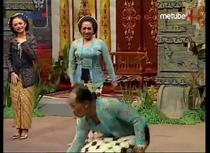 207K views · 3.6K reactions | Guyon Katon Kêthoprak Humor ---* Ngupaya Bisa Mèsêm *--- --- Supados botên rinaos bosên ing dalu punika, sumangga dipun-pêrmanakakên pasugatan Guyon Katon Kêthoprak Humor. --- Sugêng amirsani, mugi sagêd damêl mèsêm sawêtawis. Nuwun. . | Warung Jawa Gaul | Facebook