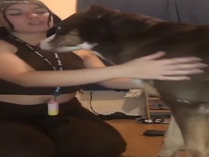 Chupando el pene de mi perro 🐕