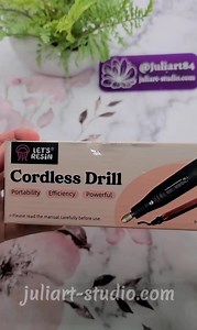 Quick tip for making resin keychains: If I want to make keychains out of molds without a pre-made hole, I like to hand drill a hole first, then attach a hook screw with UV resin for the secured bond. . Druzy Humming Bird Silicone Mold on my website juliart-studio.com. . . #druzy #resintips #resinproject #hummingbird #resinkeychain #handmadekeychain #resinmolds #siliconemold #epoxymold #resincrafting | juliart84