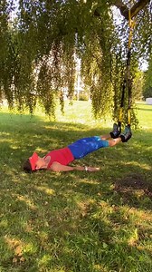 🔥 TRX Posterior Chain Workout: Hamstrings, Glutes, Lower Back, & Core Ready to strengthen your posterior chain? Here’s a simple but effective TRX workout that targets your hamstrings, glutes, lower back, and core. ✅ TRX Hamstring Curls ✅ TRX Alternating Hamstring Curls Focus on slow, controlled movements and full range of motion while keeping your core engaged throughout. 🔹 30 seconds work / 30 seconds rest 🔹 2 sets By working these muscles, you're hitting the entire posterior chain – in othe