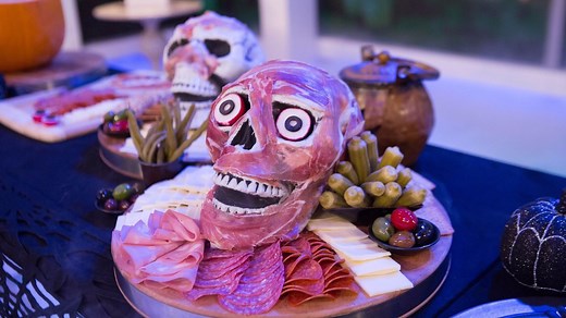 Pumpkin ice bowl, mummy hot dogs, eyeball shots: Make these spooky Halloween snacks