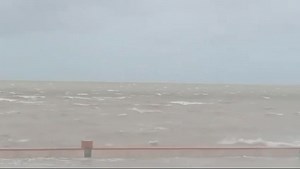 3.3K views · 33 reactions |  ISLA ARENA, CALKINÍ CONTINÚA CON INTENSO VIENTO Y LLUVIAS ️ | Ahora Campeche | Facebook