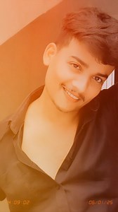 Aana kareeb aa jara 😚🤭❣️ , , , , , , , , , , , , , #likha #naam #dil #kareeb #love #cute #smile #❣️ | Atul Nagar