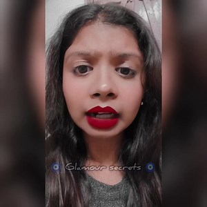 216K views · 4.8K reactions | Train girl shreya roy কে ধোয়া যাচ্ছে না তাই ঝামা দিয়ে ঘষে দিলাম 凉﫣......... | Glamour secrets | Facebook