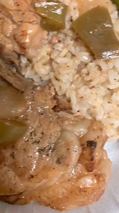 NETTA GARLIC RICE UNDER STEAK Ingredients: - 1 lb steak (sirloin or ribeye) - 1 large onion, sliced - 1 bell pepper, sliced - 2 cloves of garlic, minced - 2 cups of cooked white rice - 1 bunch of asparagus - Olive oil - Salt and pepper - Soy sauce - Worcestershire sauce - Red pepper flakes (optional) Instructions: 1. Start by marinating the steak in a mixture of soy sauce, Worcestershire sauce, minced garlic, salt, and pepper for at least 30 minutes. 2. While the steak is marinating, heat a larg