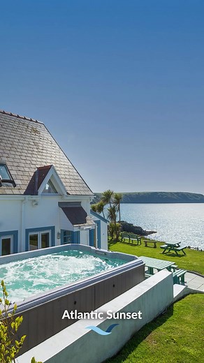 Rate this view out of 10!😍 Wake up at the gorgeous Atlantic Sunset in Little Haven. Enjoy massive discounts from now until the end of March - including Feb half term! 🛏️ Sleeps 12⁠ ⭐ 5 Star Rating⁠ 🌊 Sea Views⁠ 👙 Hot Tub⁠ 🏖️ 5-minute walk to Little Haven Beach⁠ 🍽️🛍️ Pubs and shops nearby⁠ 🥾 On the Coast Path⁠ 🚿 Outside shower⁠ 🍔 Barbecue area⁠ 🏄 Close to activities⁠ Find out more: https://bit.ly/3tSz2ST #visitpembrokeshire #visitwales #coastalcottages #littlehaven #sharepembrokeshire 