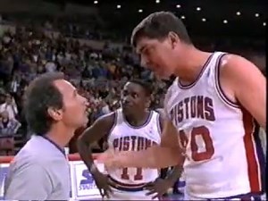 Forget Paris - I Lakers a Detroit