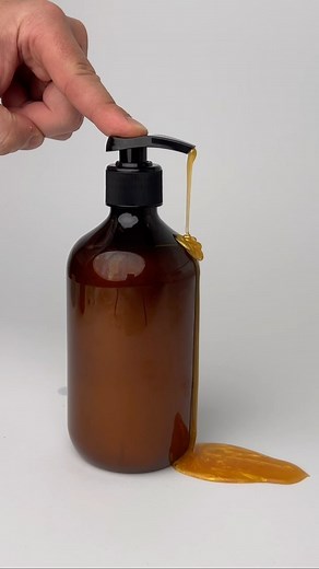 Have you seen our latest Fall-inspired recipes  Find out more in the recipes section of our Knowledge corner on our website to see how we transformed our Liquid-105 base into this sensational liquid gold pumpkin spiced handwash 朗﫧 #liquidgold #stephensonsoap #handwash #satisfying #soap #fallvibes | Stephenson | Facebook