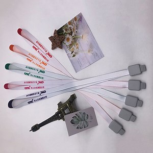 [Hot Item] Extendable Button Mobile Phone Work Card Easy to Pull Button Thermal Transfer Screen Printing Lanyard Customization