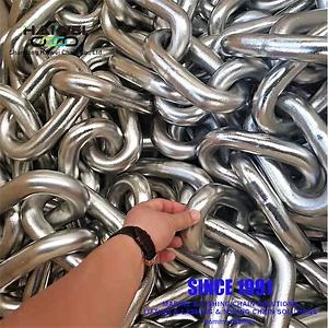 [Hot Item] HDG DIN 763 Mild Steel Long Link Welded Chain Made by Automatic Machine