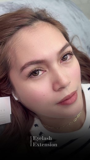 28K views · 63 reactions | How do designer eyelashes make your eyes attractive? With a wide range of designs and styles to suit your taste and face. And how to have a beautiful sparkling eyes, come to HALO for advice. #eyelash #eyelashexrension #halobeauty | HALO Beauty | Facebook