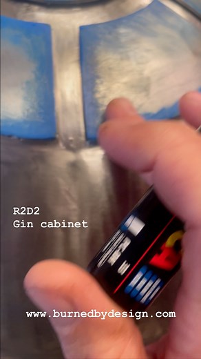We’re having a few delays getting hold of some parts for our R2D2 gin cabinet but the paint pens just arrived…we’re going for a hint of colour, distressed, still see the steel effect 😉🙌🏻 🍸 • • • #R2D2GinCabinet #StarWars #GinLovers #HomeBarEssentials #MayTheGinBeWithYou #StarWars #HomeBar #starwarsalways #starwarsforever #homepub #gardenbar | Burned by Design LTD