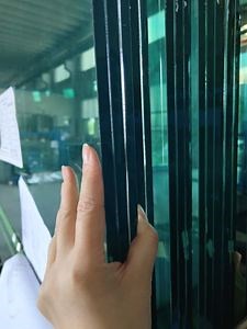 [Hot Item] Clear Tempered Dgu Glass Laminated