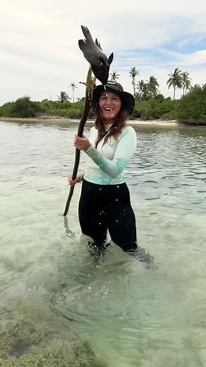 Island Fishing Method: Make a Simple Spear for Shallow Water