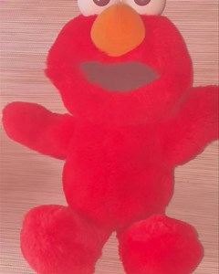 Restock! Laughing and shaking Elmo | Toys & Hugs