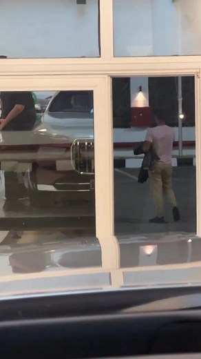 قيادة السيارة مع محمد حمدي: تجربة مدرسية