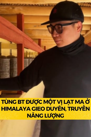8.2K views · 144 reactions | Tùng BT được một vị Lạt ma ở Himalaya gieo duyên, truyền năng lượng. Mời bạn xem ngay chiếc video dưới đây để trải nghiệm cùng Tùng BT nghen! | Tùng BT | Facebook