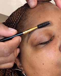 Drop a ❤️if you love BROWS👇🏾👇🏾👇🏾 I’m using our nicck townsend precision brow scissors to trim my clients brows..... Product can be purchased by clicking the link in the bio! What do you guys think? COMMENT BELOW👇🏾👇🏾👇🏾👇🏾 | Nicck Townsend Salon
