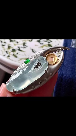 Friday Special‼️ 18k platinum gold inlay of high ice claw money, light ice transparent, full of water head, heavy gold luxury mosaic, the whole size 42-17.4-9.8, naked stone 25.9-10.9-4.5 mm #GF1 1.99K | Myanmar A-Grade Awethentic Jadeite