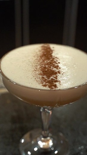 ••• 🍸 Cocktail “ XXX IV “ 🍸••• Amaretto - cointreau - Jus de pomme 🍎 Yoga - citron vert - blanc d’œuf🥚 - cannelle 👨🏻‍🍳 @noahpiron 👌🏽❌❌❌❗️✔️Pour toute réservation de tables -☎️ 3271193581 📞 32 492 08 76 82 📞ℹ️ Réservation en ligne : N’hésitez pas à préciser sur notre terrasse ou à l’intérieur 👌🏽https://trentaquattro.reservation.barestho.com✅ Ouvert du mardi au dimanche midi et soir (fermé le lundi toute la journée et le samedi midi) 📍Ristorante • Pizzeria • Trentaquattro, rue robess