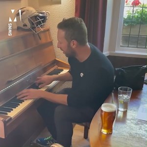 362K views · 19K reactions | That moment when you pop to the pub for a quiet drink and Chris Martin's on the piano... | Metro | Facebook