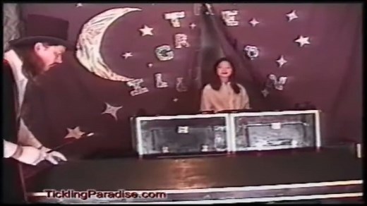 00008-20210203-Tickle Box Feet - Tickling Magical Box - Tickling Paradise