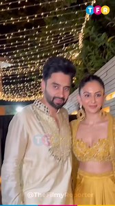 23 reactions | Holding each other's hand at Diwali party Rakul Preet and her hubby Jackky Bhagnani so cute✨❤️ . . #RakulPreet #JackyBhagnani #rakulpreetfans #jackybhagnanifc #TheFilmyReporter #FilmyReporter #TFR #Bollywood | The Filmy Reporter | Facebook