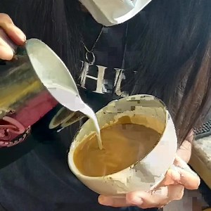 How to Pour latteart Rosetta☕. #rosetta #latteart #basiclatteart | Baristaspace Philippines